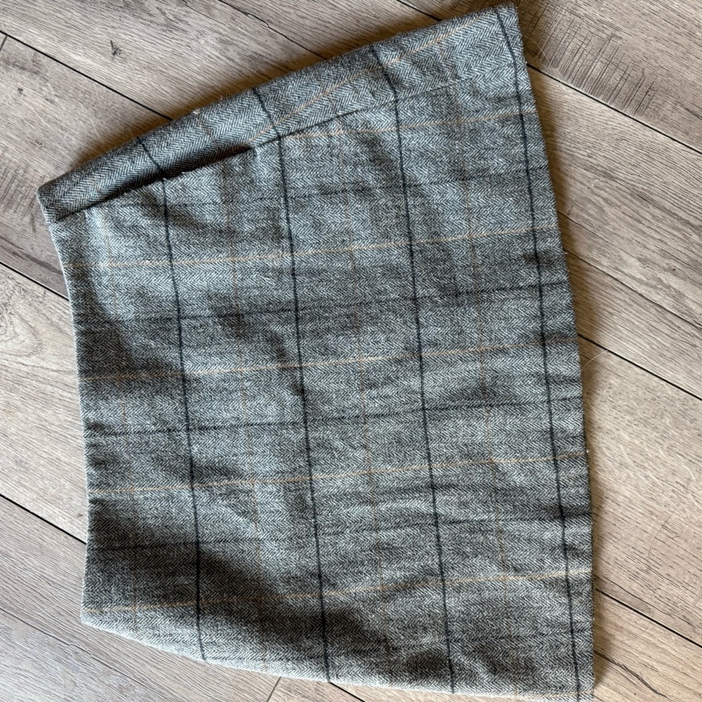 Uniqlo Charcoal Plaid Mini Skirt